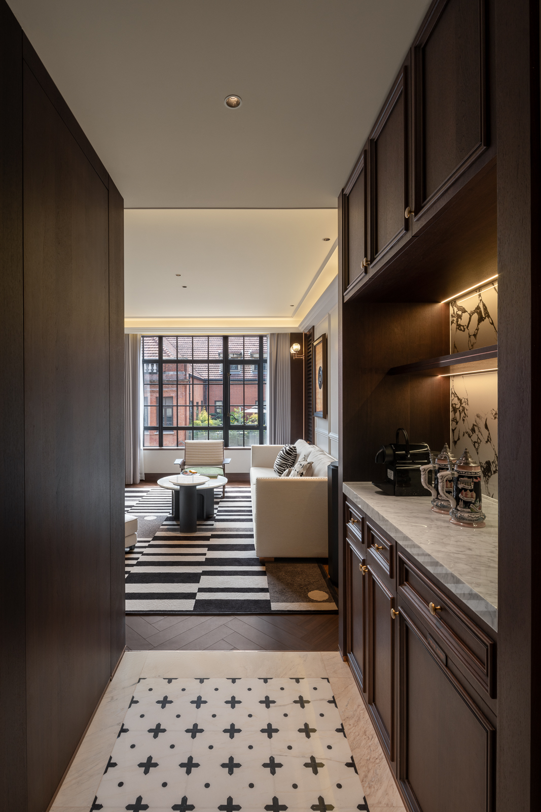 Exclusive Modern Shanghai Style Two-Bathroom Open Bath Tub Suite