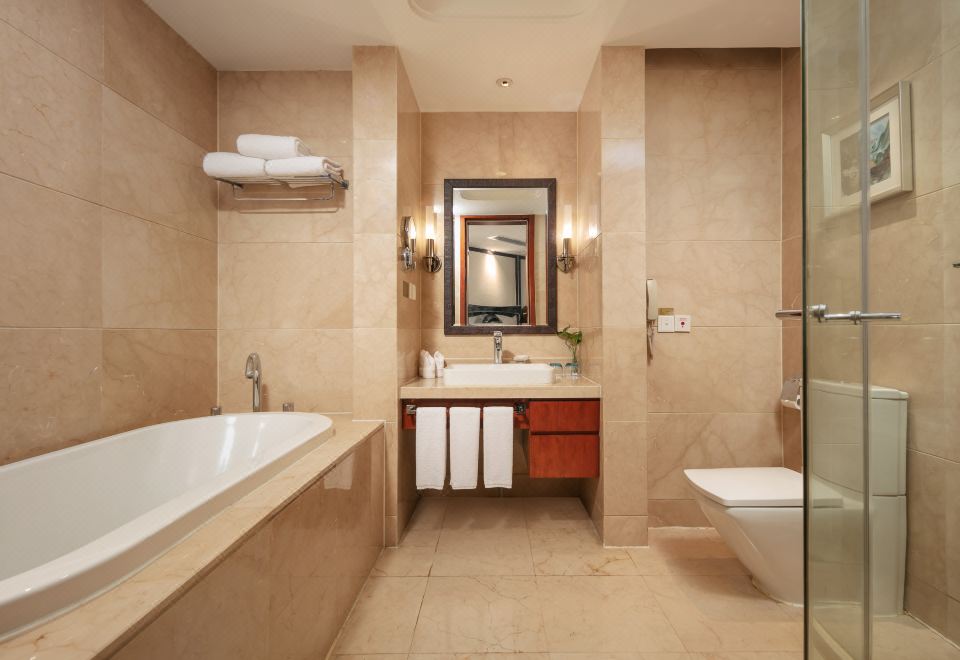 Landison Airport Hotel HangZhouSuperior Suite