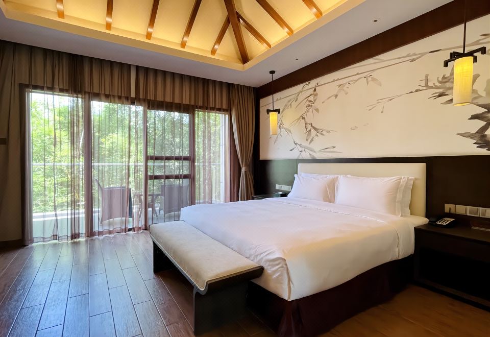 联排美墅浴缸大床房