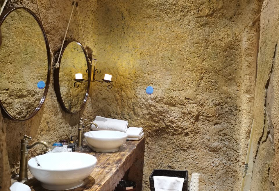 內景深海巖洞超豪華親子套房