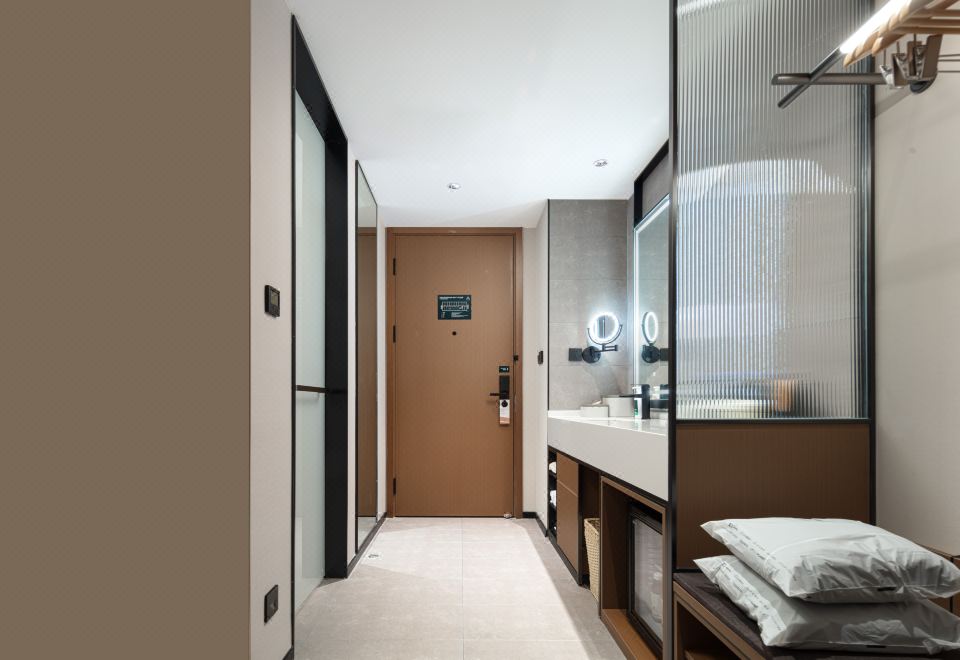 Guestroom (Double Bed)