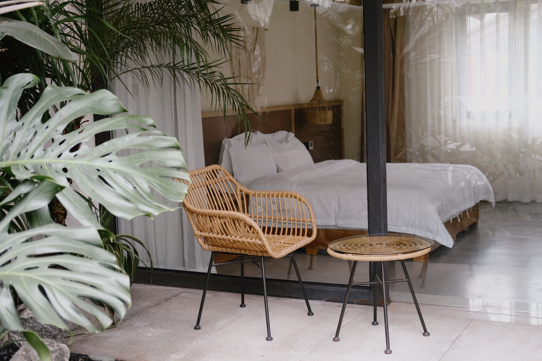 花园泡池大床房