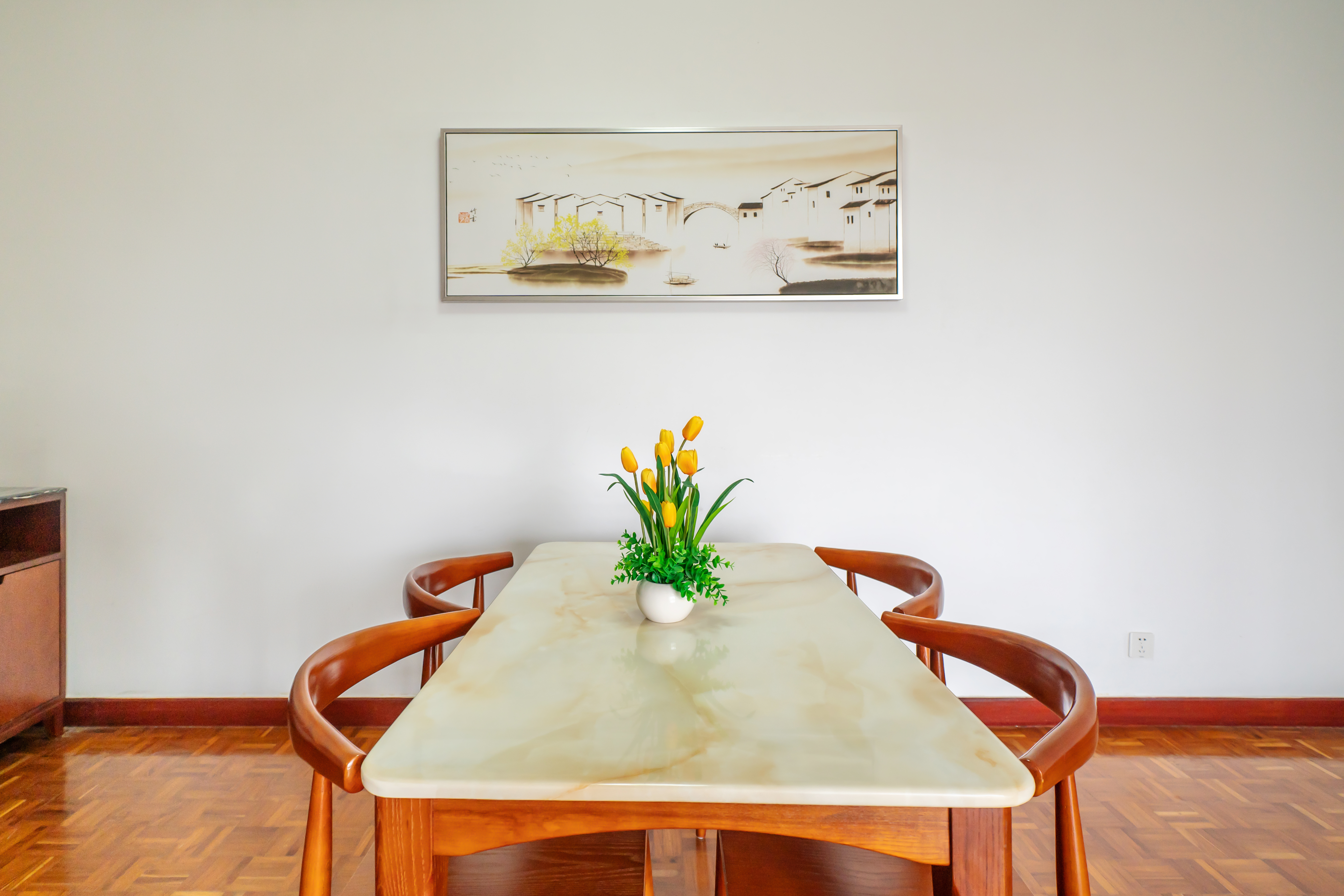 尚雅二房二厅套房