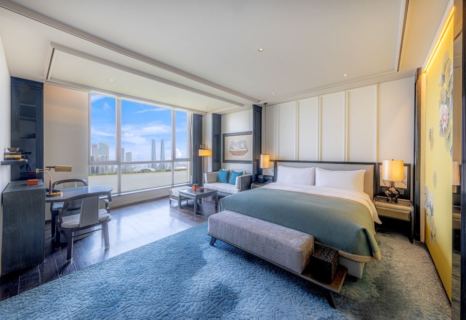 豪华江景大床房+一线大莲花江景