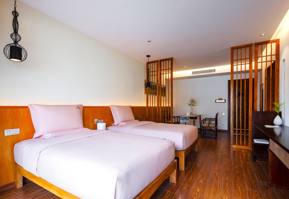 庭院景观双床房