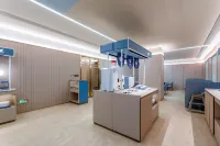 HanTing Hotel (Zhenjiang Railway Station Wanda Plaza)