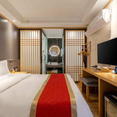 璟院·樂享大床房B（小冰箱＋凈化器+智能客控） 富潤 · 璟院 （北京王府井東四店）優惠