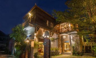 Isann Villa - Housity