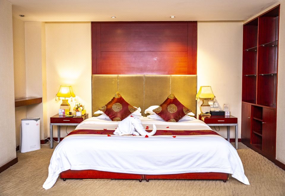 Tangcheng HotelNichang Feather Deluxe Double Bed Room