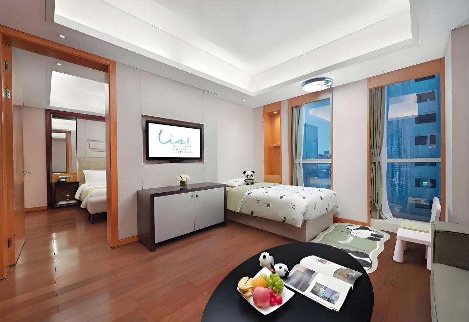 Lia! By Minyoun Chengdu Rezen Hotel (Chunxi Taikoo Li Store)Family-friendly Queen Room