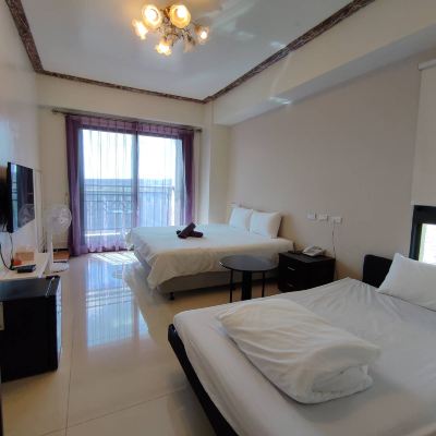 三人房- 帶陽台 墾丁秋莊會館優惠