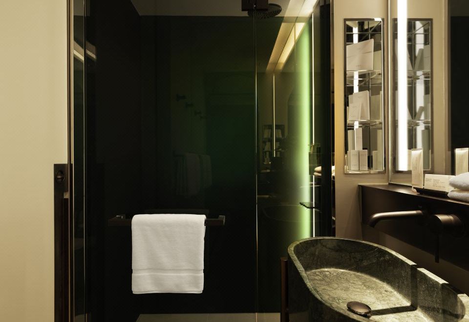 Mondrian Singapore DuxtonSignature City