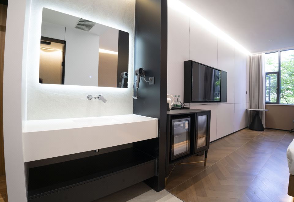 优选谧静双床房