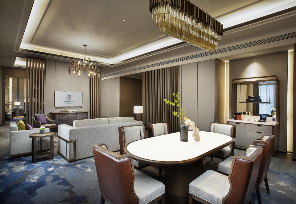 雪舫行政豪华套房