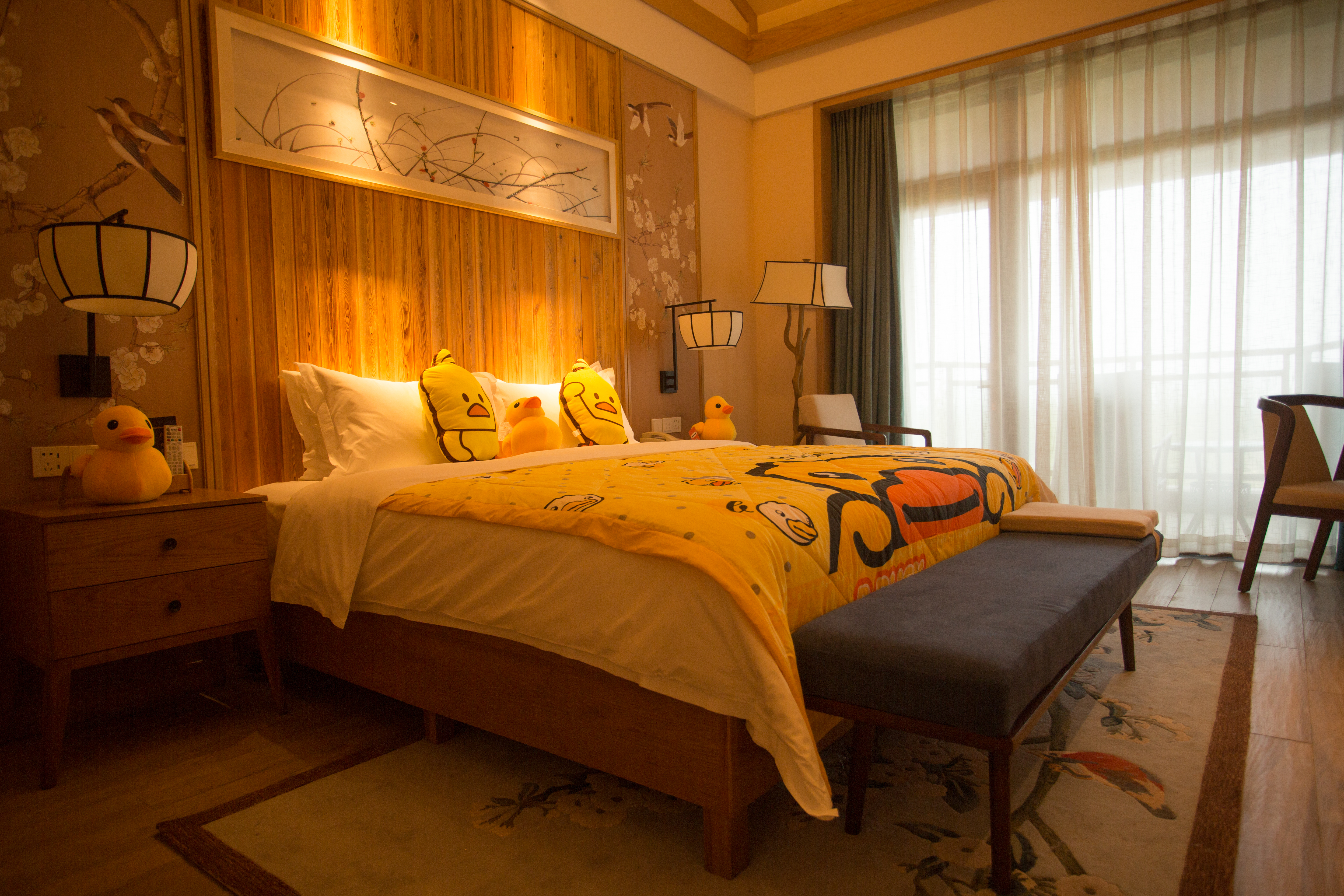 尊享/养心阁园景亲子主题套房（小黄鸭）