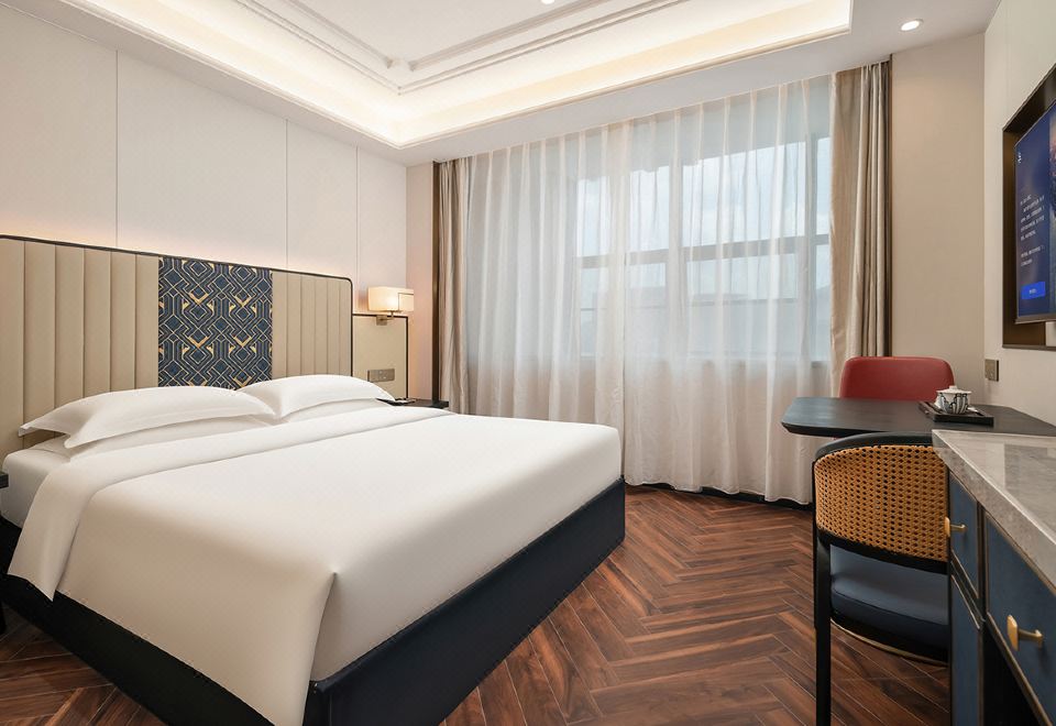 行政尊享大床房（智能客控-乳膠床品-功夫茶具）