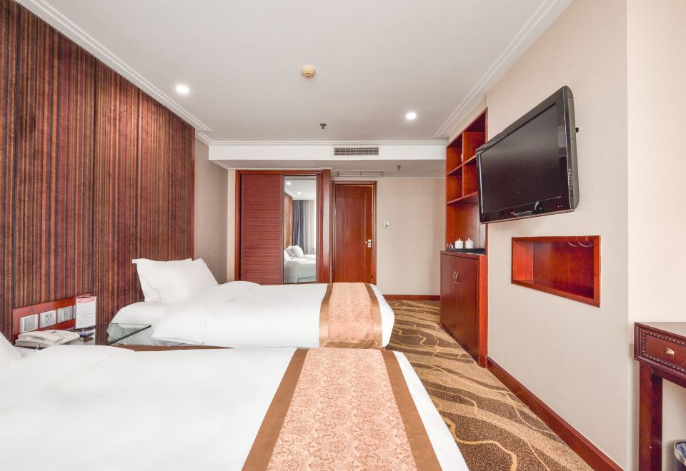 凌空豪华双床房 | 休闲沙发+深睡床品+mini冰箱