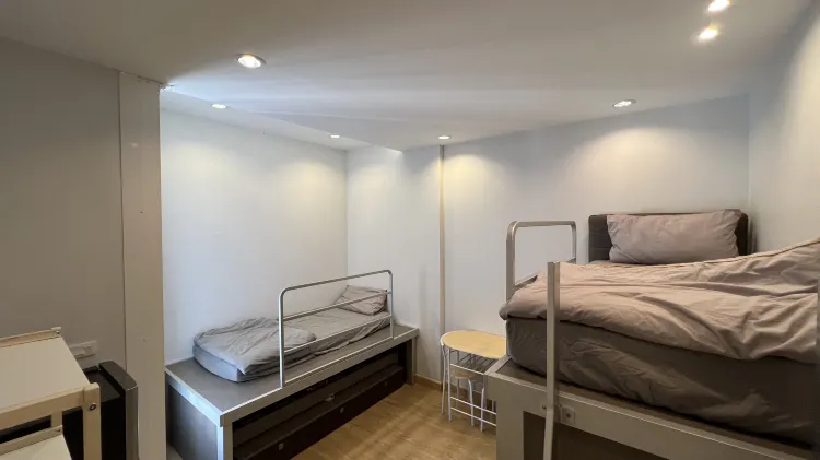 ห้องเตียงเดี่ยว