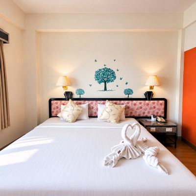 Deluxe Room With Air Conditioner Thai Hotel Promo Code