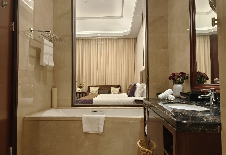 Tiantai Hot Spring ResortExecutive Queen Room