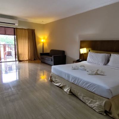 Villa Anjung Suite