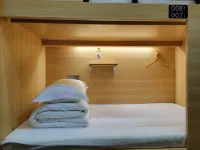 Yining Backpacker Youth Hostel Hotels in Yining