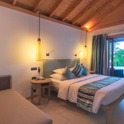2N Adjoining Beach Villa+2N Jacuzzi Water Villa Vilamendhoo Island Resort & Spa Promo Code