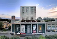 Yining Huan Zhu hotel.