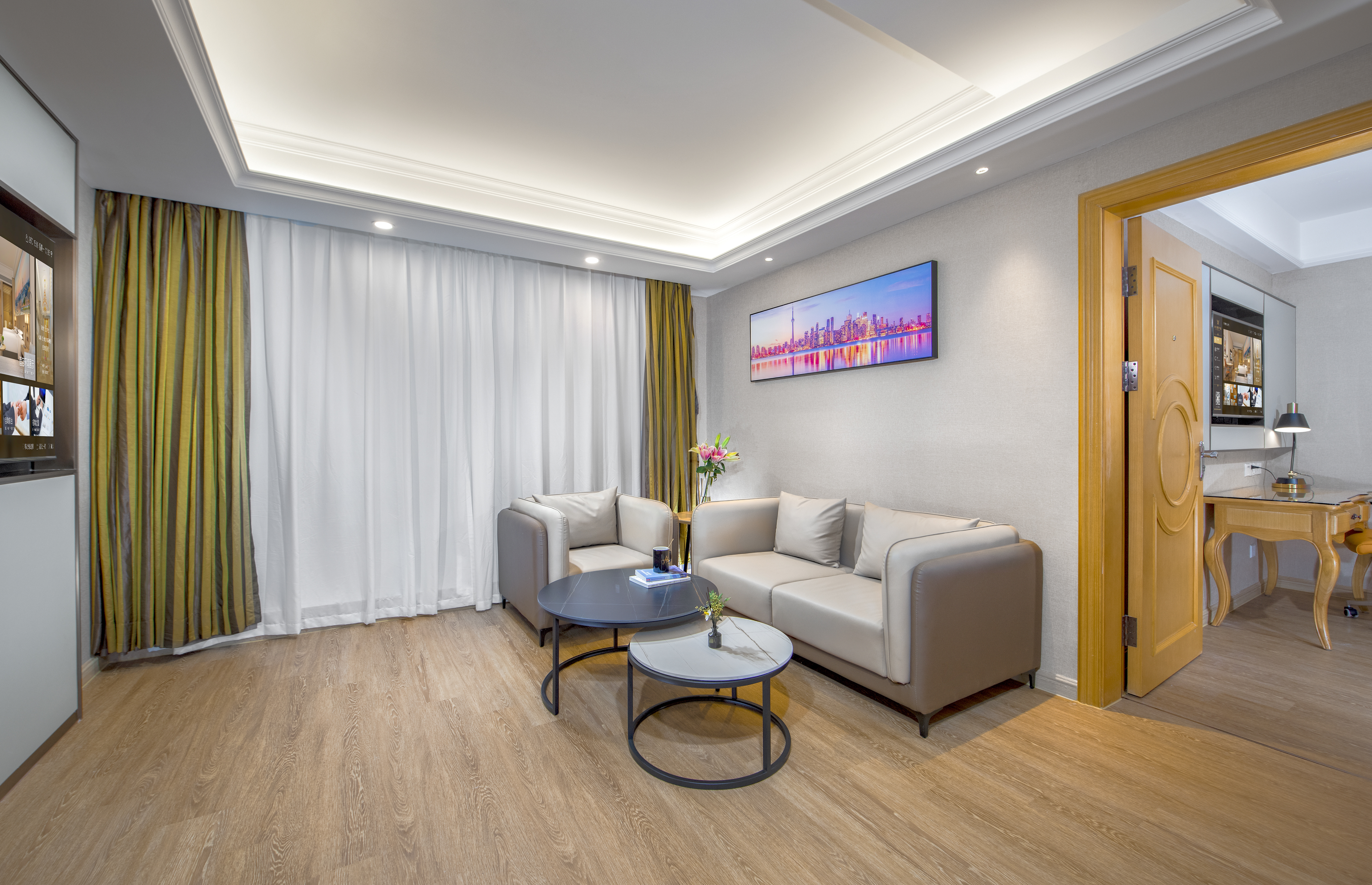 Vienna International Hotel (Shenzhen Futianqu Jingtian)Business Suite