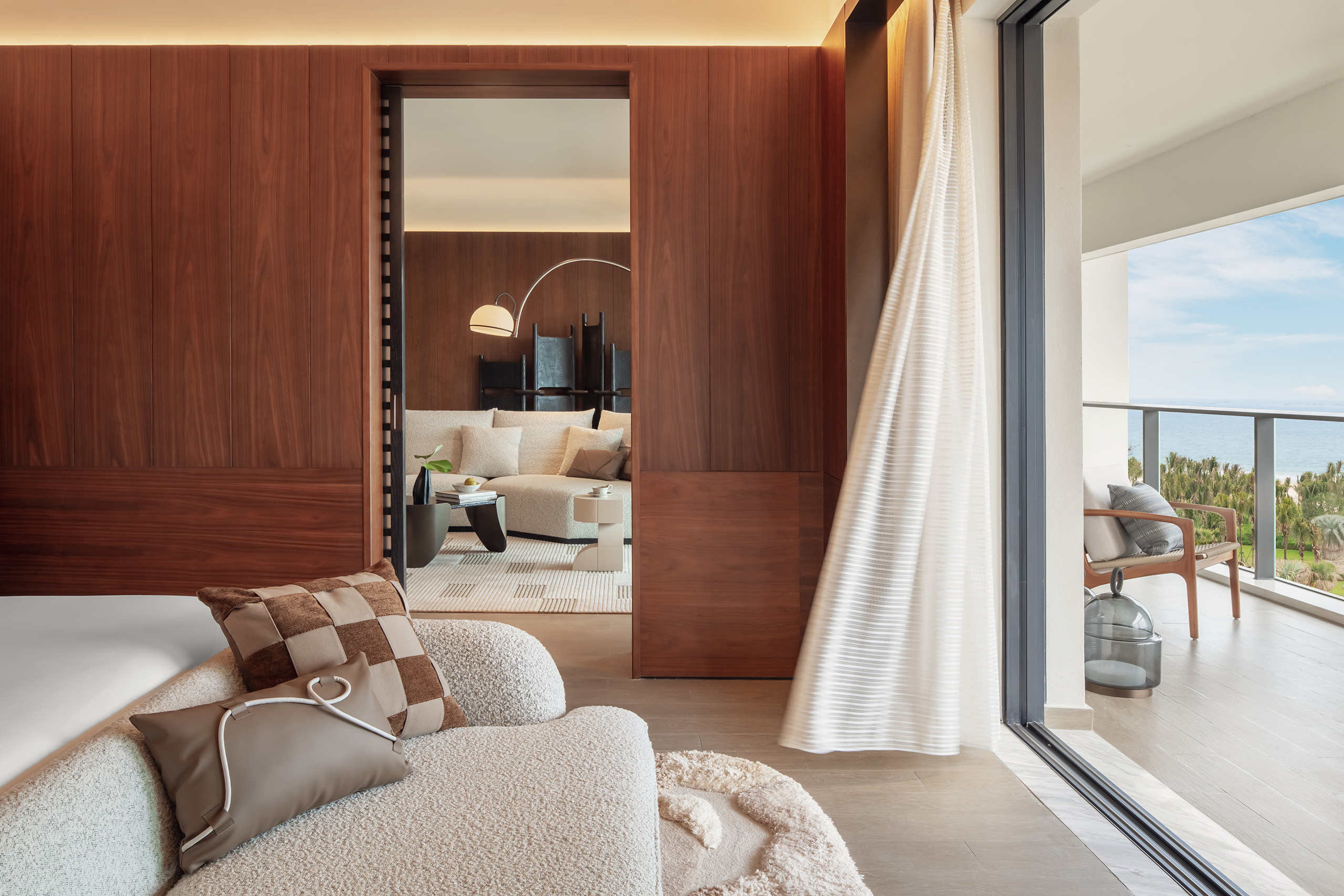 单卧海景套房-大床（带萌趣上下床）