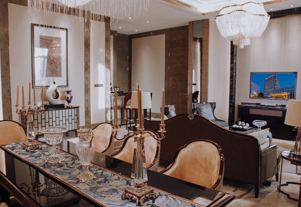 董事套房-獨立會客廳-超大主衞-獨立客衞-歐舒丹洗護沐