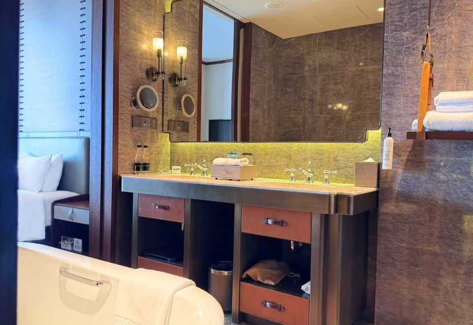 豪華雙床房-月色如許