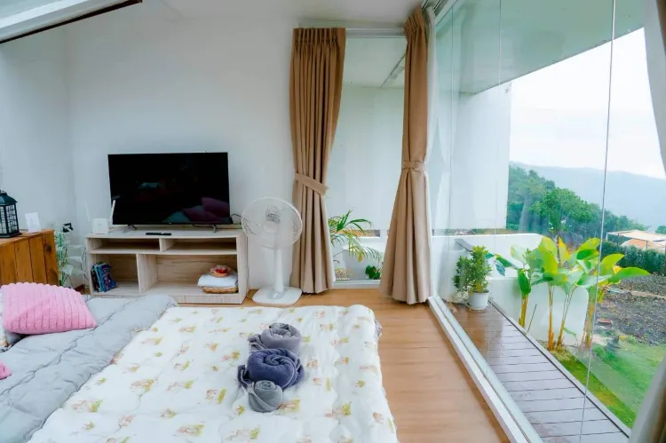 ห้องเตียงใหญ่พร้อมลานระเบียง (บ้านวาบิ)