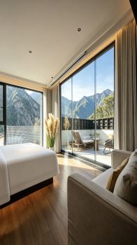 Jiuzhaigou • Four Seasons Homestay