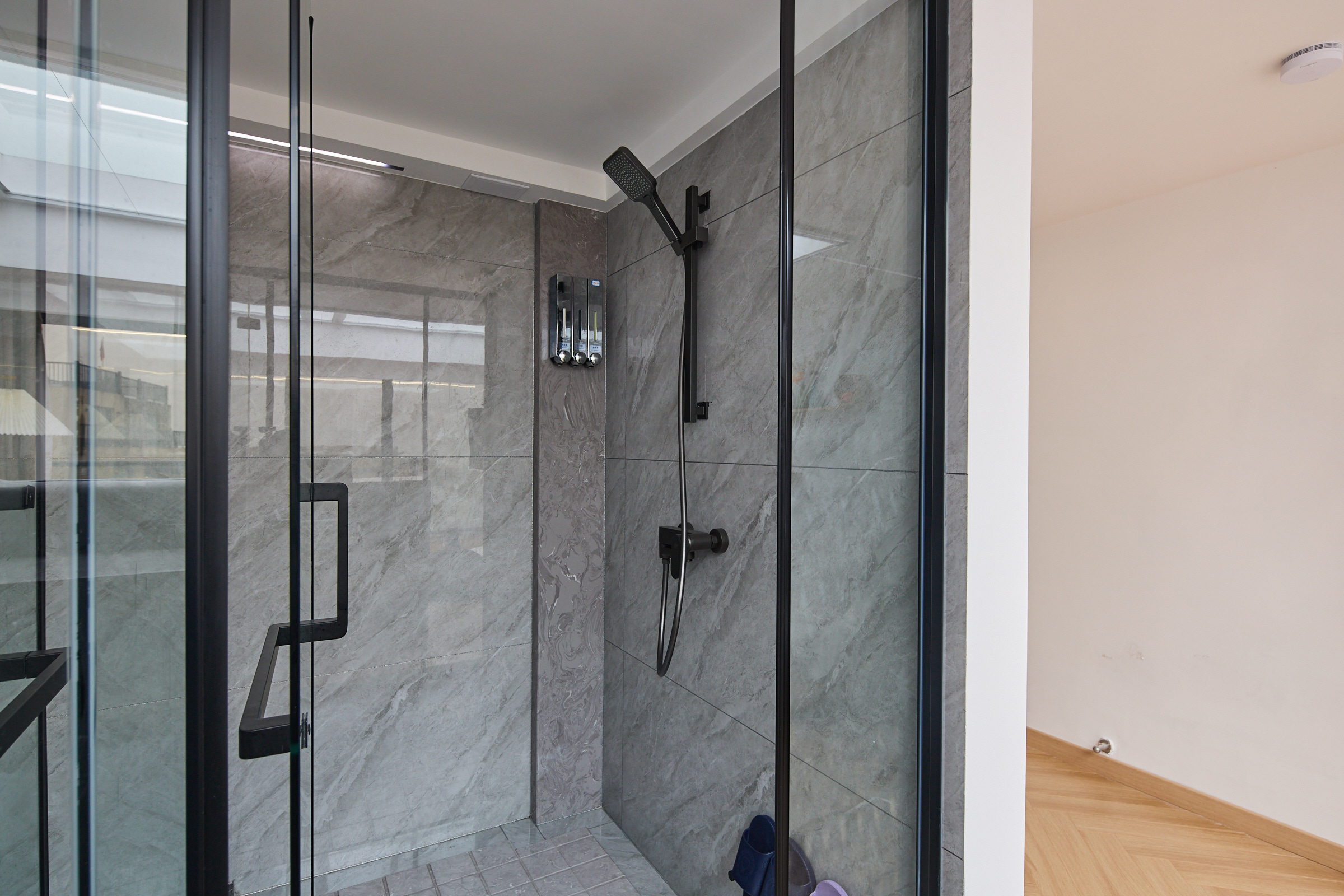 等风·豪华景观大床房『智能马桶+乳胶床垫+移动电视』