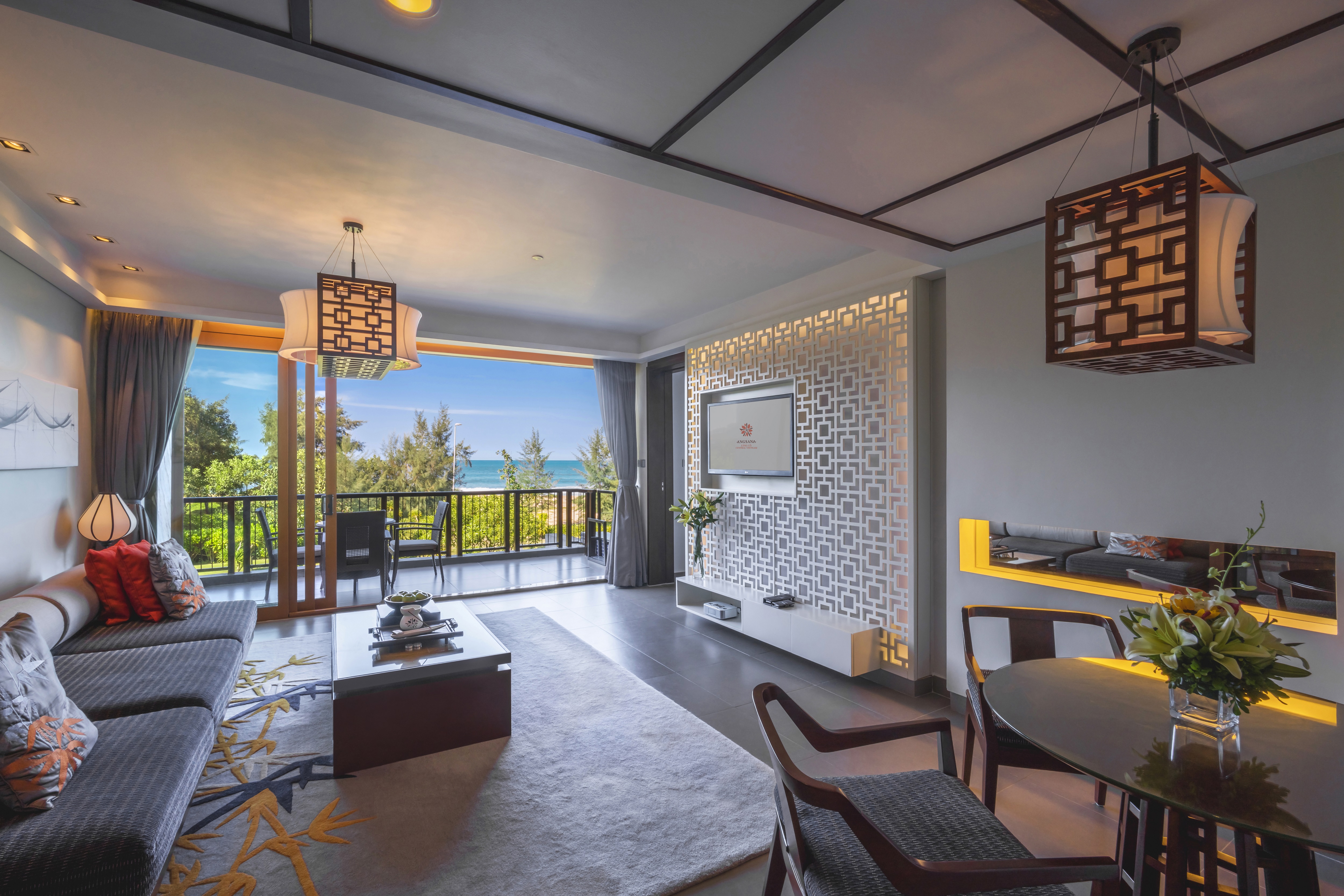 Angsana Lăng Cô海景精致特大床泳池套房
