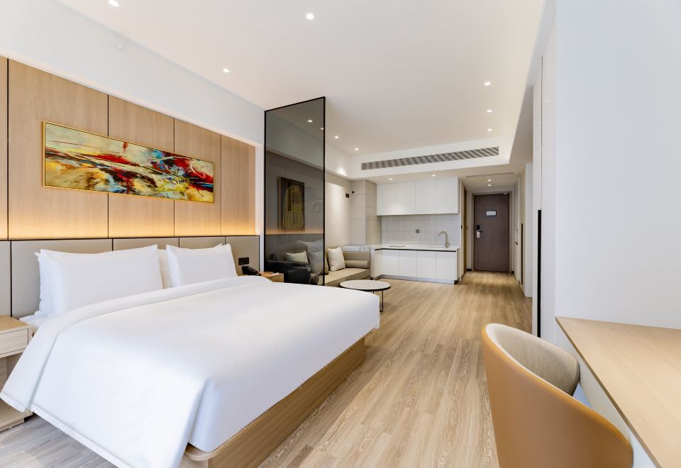 Starway Hotel (Bayannur City Government)Apartment (Fridge, French Window)