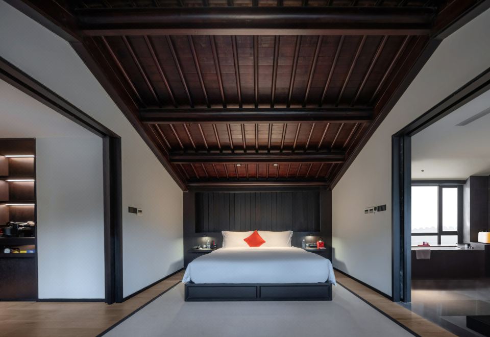 豪华复式庭院家庭套房B