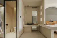 Four-Goddess Mountain Cloud View Fan's Lodging