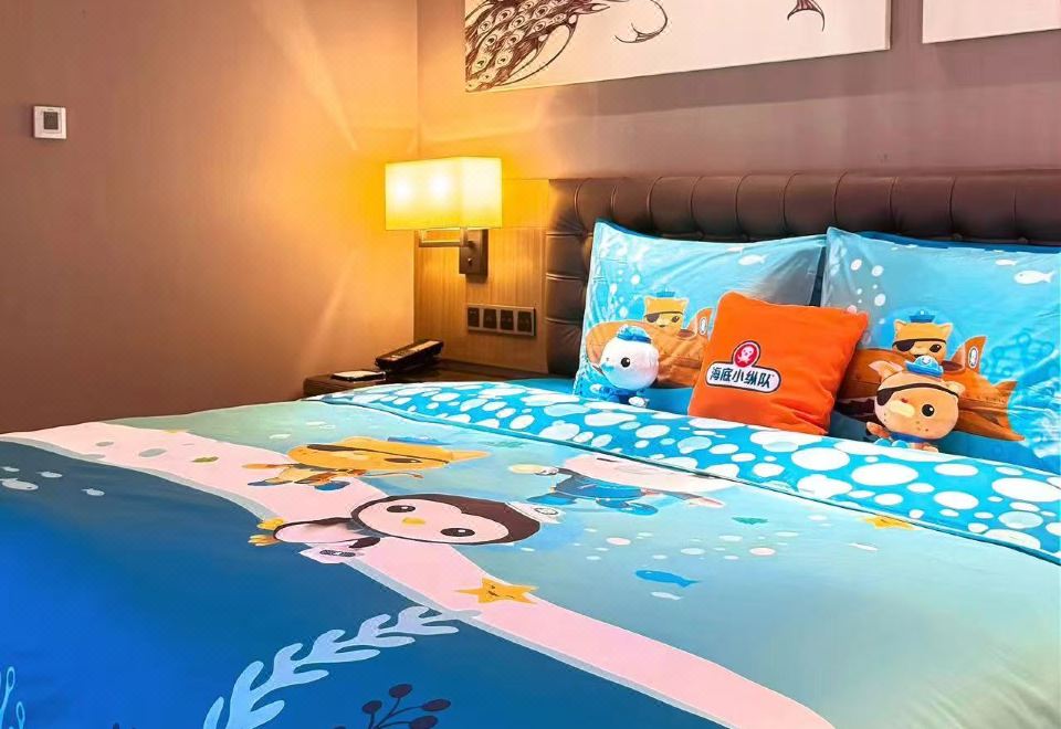 海底小纵队亲子大床房（小童帐篷+小童马桶+小童护栏）