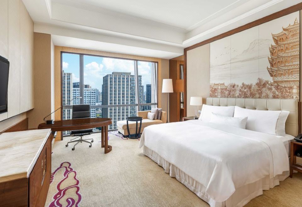 精選豪華大床房「江城煙火，俯瞰樓宇錯落成畫」