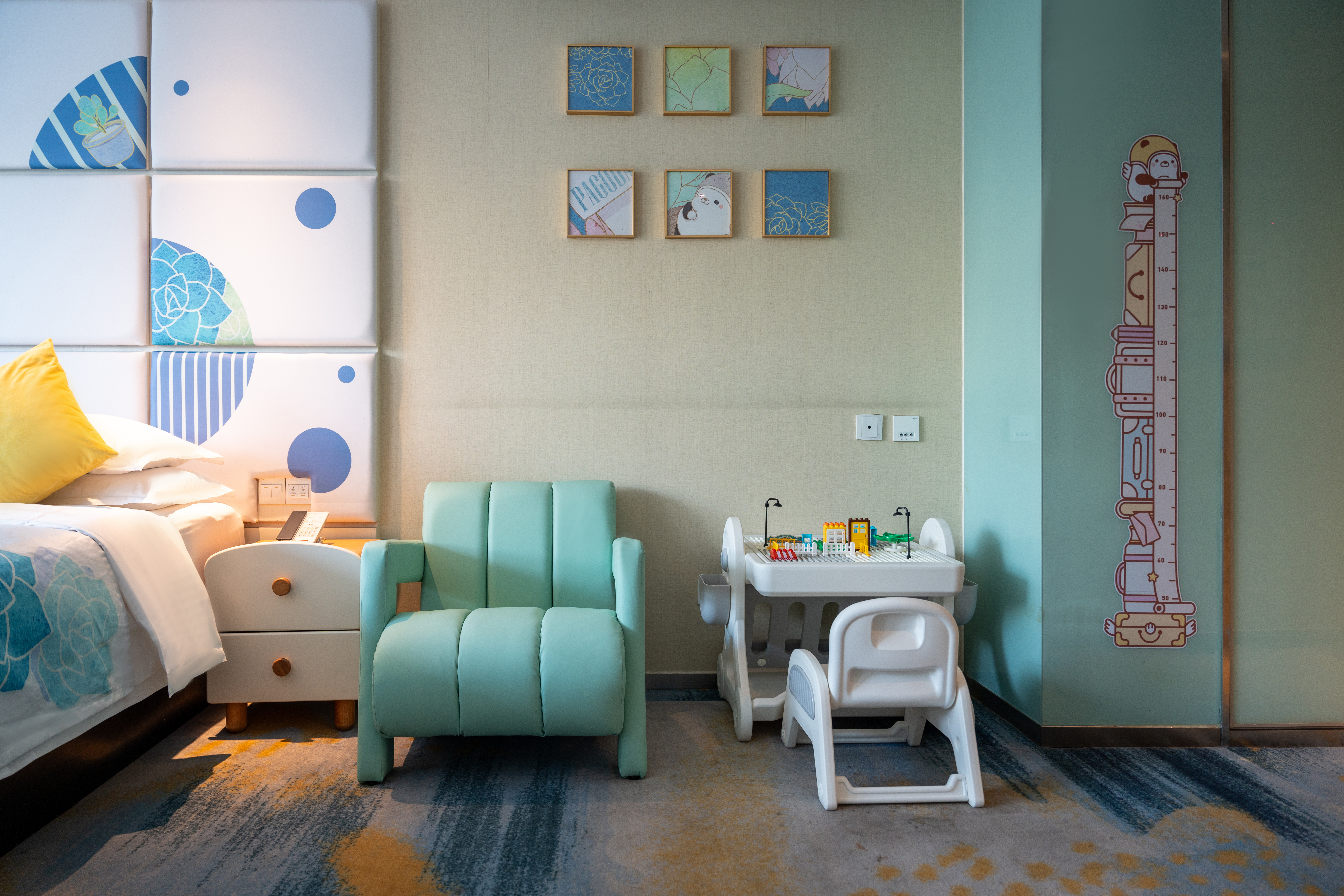 Pagoda Hotel Hangzhou West Lake Wulin旅小熊亲子主题三人房