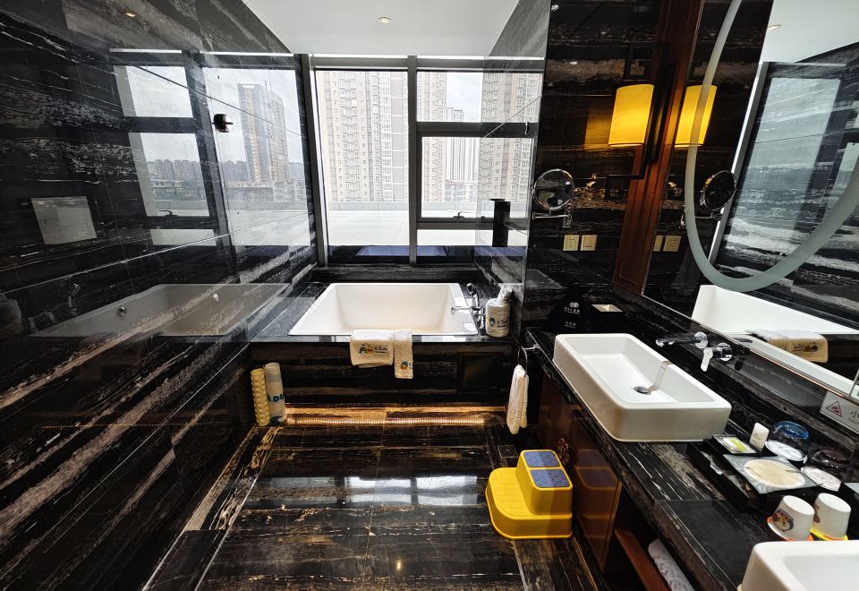 B.DUCK小黃鴨親子家庭房