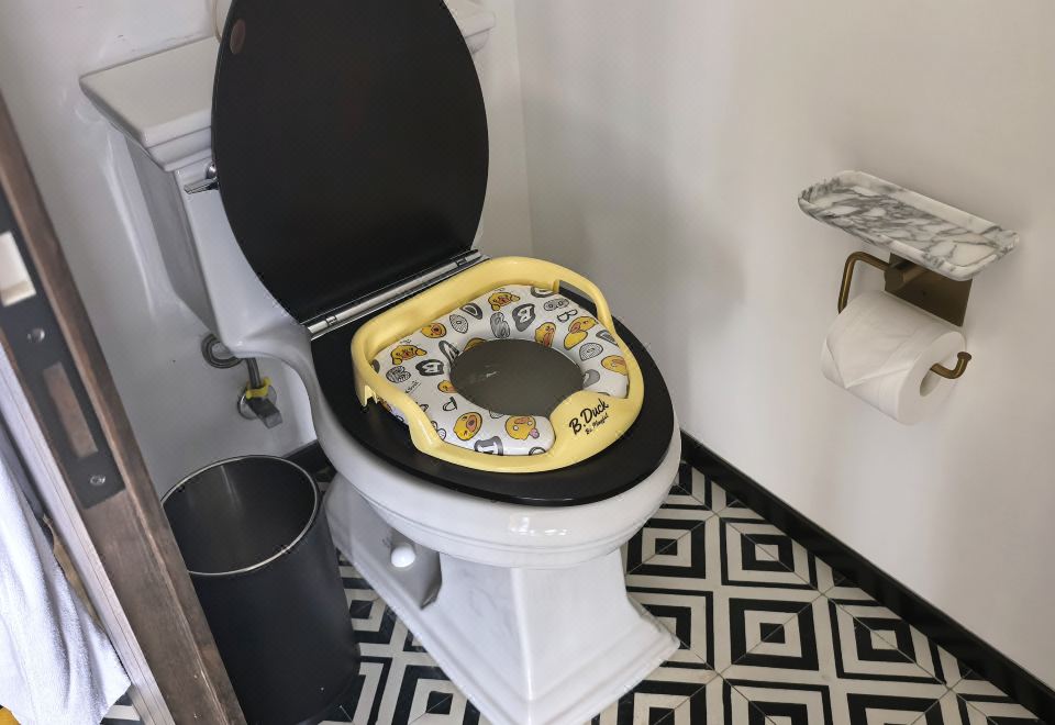 小黃鴨親子大床房