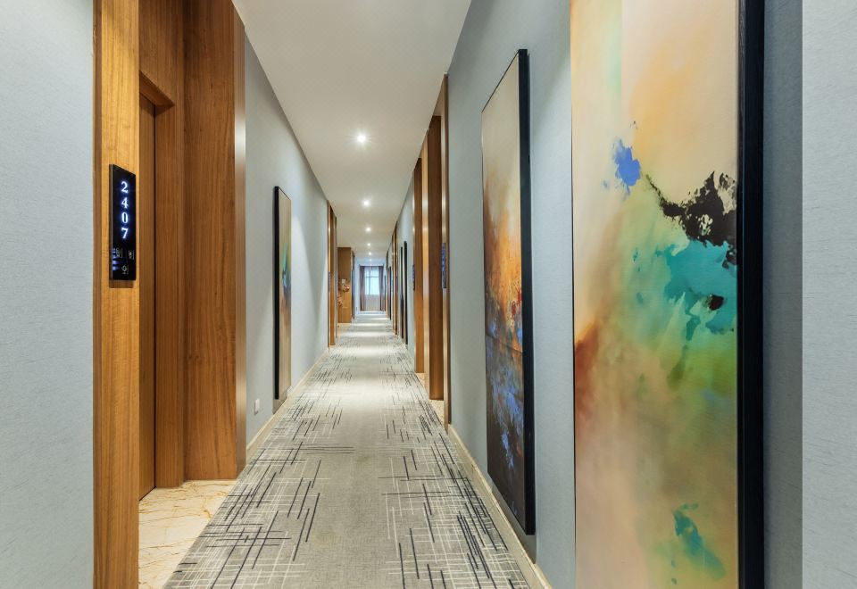 柏合行政大床房