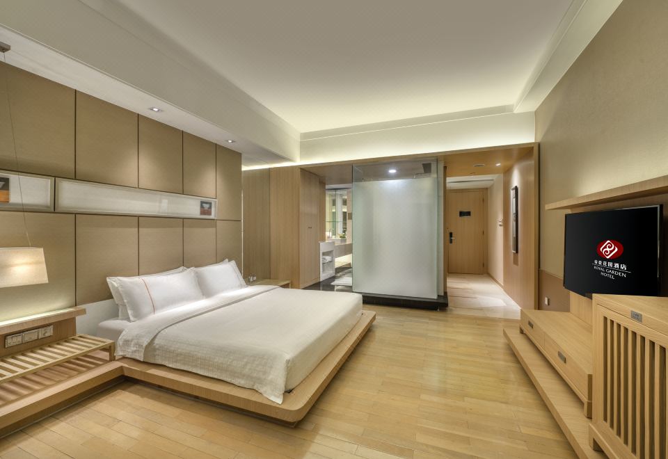 日式園景蒸汽房