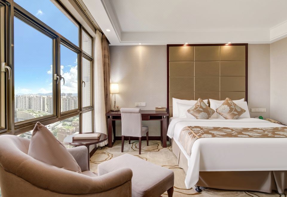 豪华大床房（小冰箱）