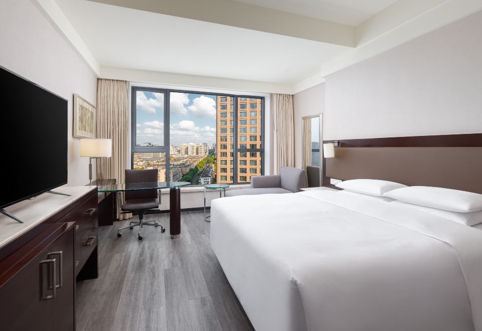 Courtyard by Marriott Hangzhou WulinExecutive Double Room