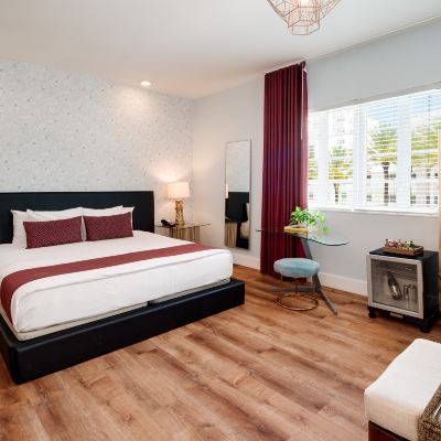 Junior Suite King City View The Catalina Hotel & Beach Club Promo Code