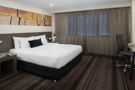 Rydges World Square, an EVT hotel